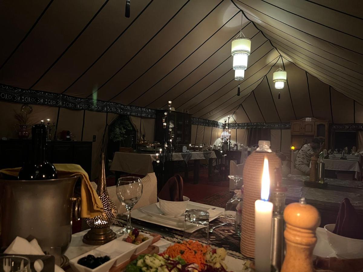 Luxury Traditional Tent Camp Merzouga Buitenkant foto