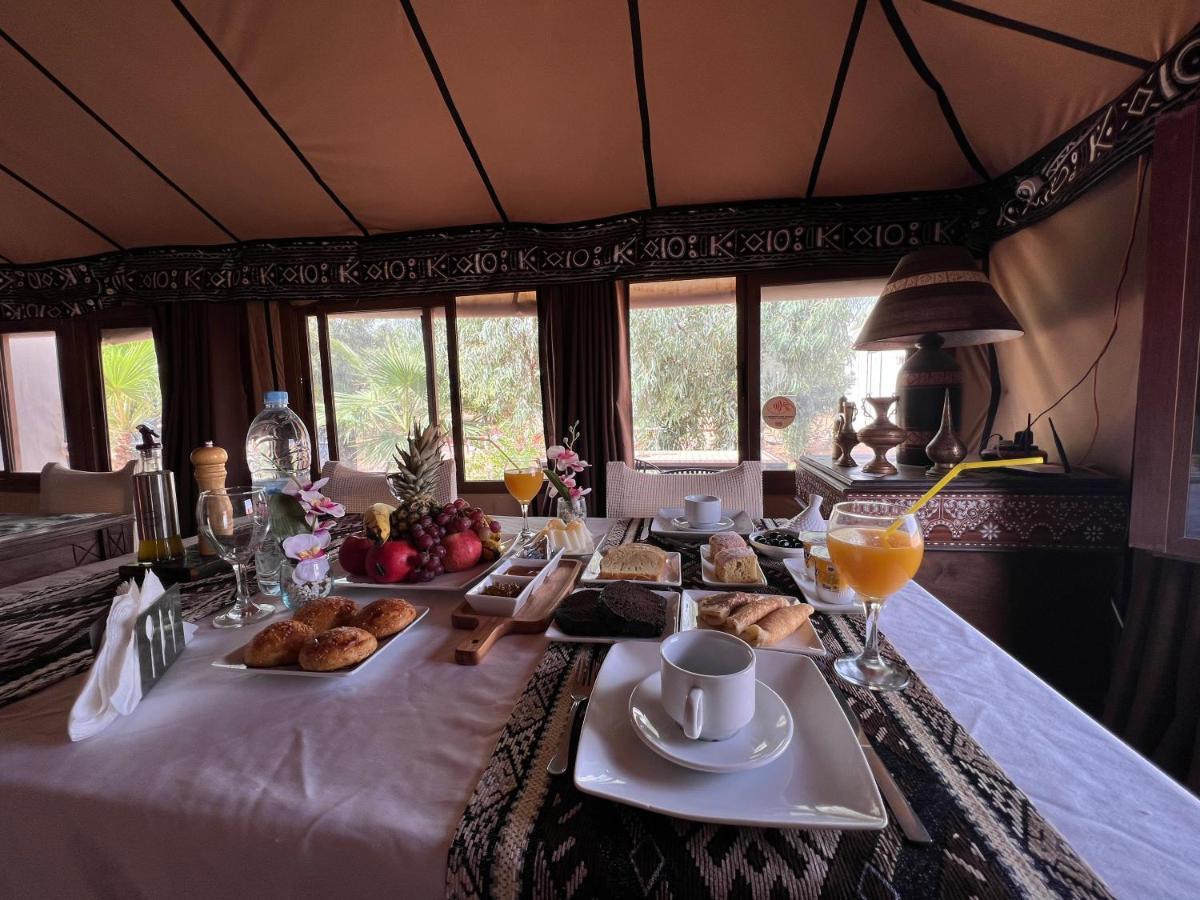Luxury Traditional Tent Camp Merzouga Buitenkant foto